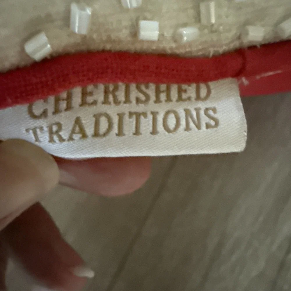 Cherished Traditions Beaded Christmas‎ Cardinal Pillow Holly Leaves 13